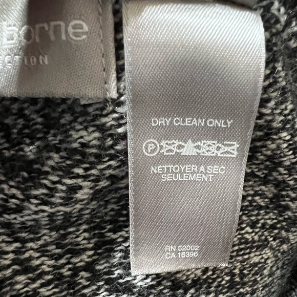 Liz Claiborne Jacket & Undershirt Set (Sz M) - Picture 16 of 16